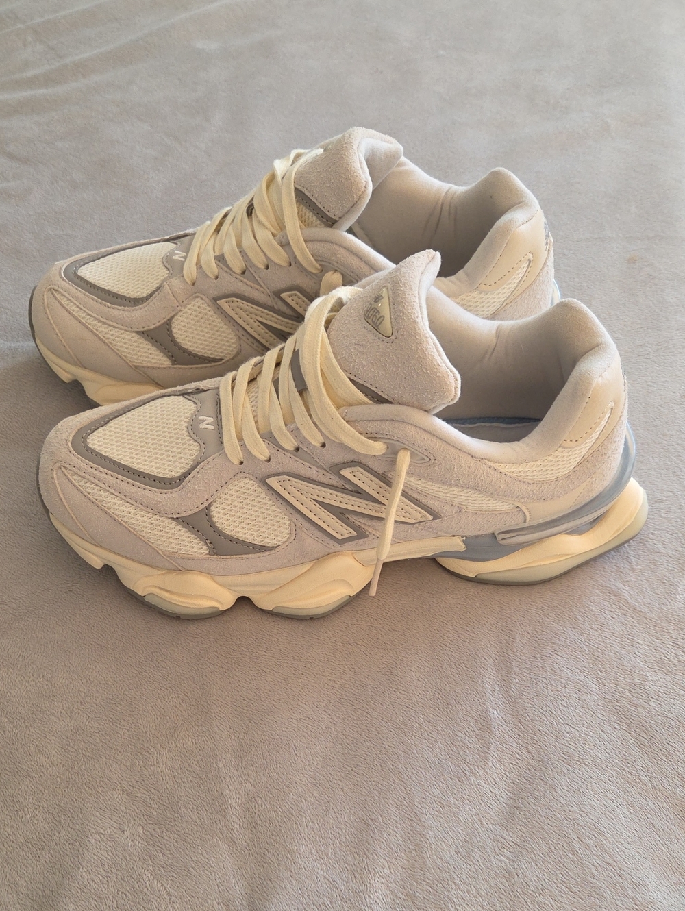 New Balance 9060, Size 10, White, Grey & Cream